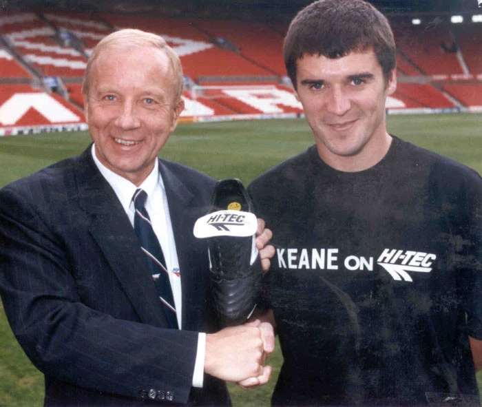 post card post-las-botas-de-futbol-que-no-conocias-hi-tec.webp