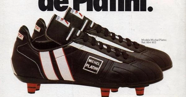 post card post-las-botas-de-futbol-que-no-conocias-patrick.webp