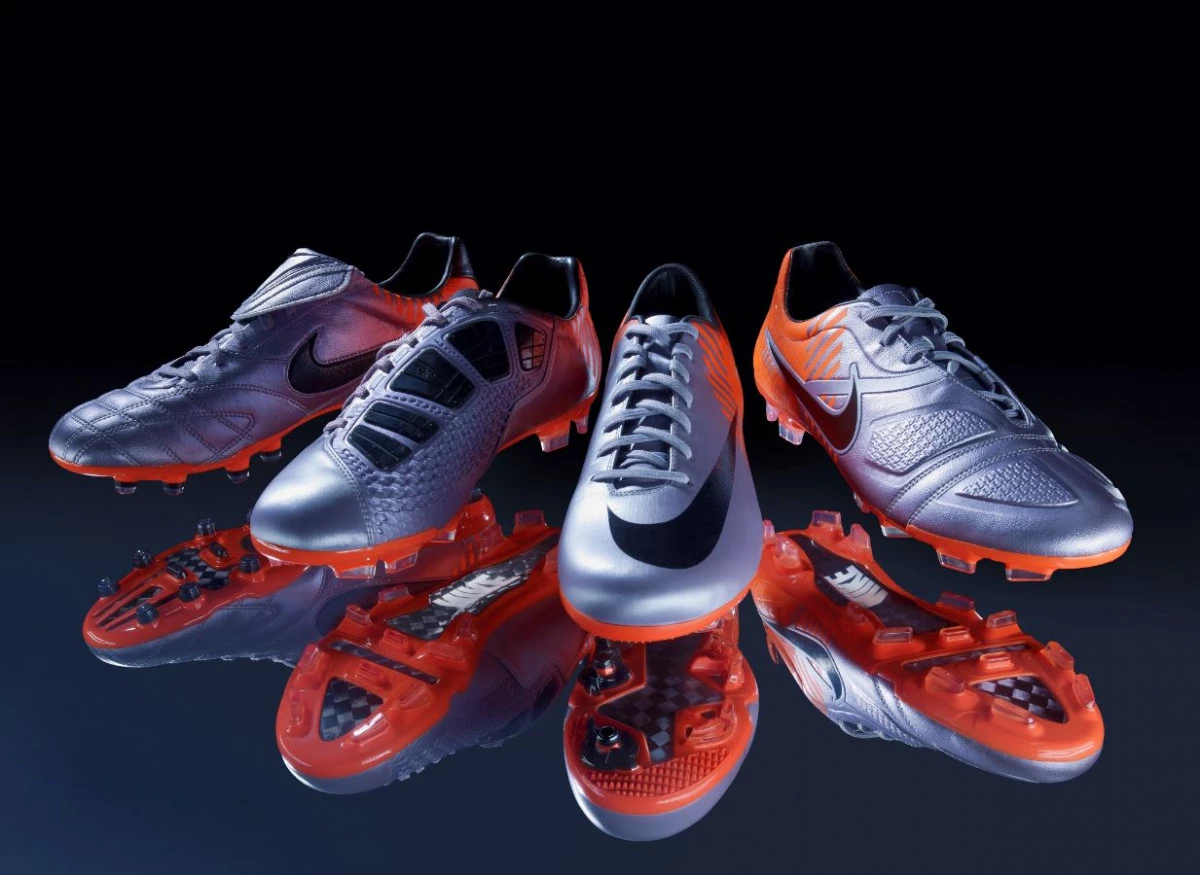 post card Botas-mas-caras-de-la-historia-futbolemotion-5.webp