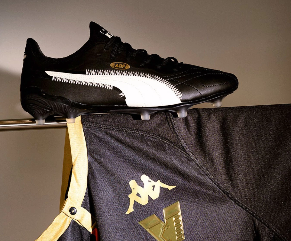 post card post-botas-de-futbol-negras-pumajpg31.webp