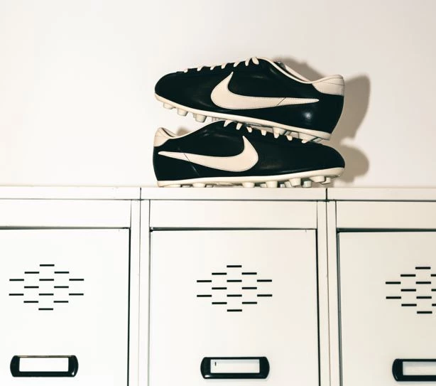 post card NIKE_1971_CUATRO.webp