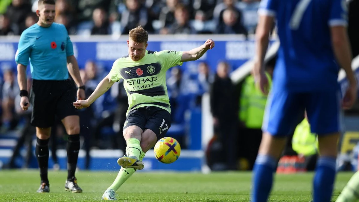 post card post-nuevo-balon-premier-league-invierno-De-bruyne.webp