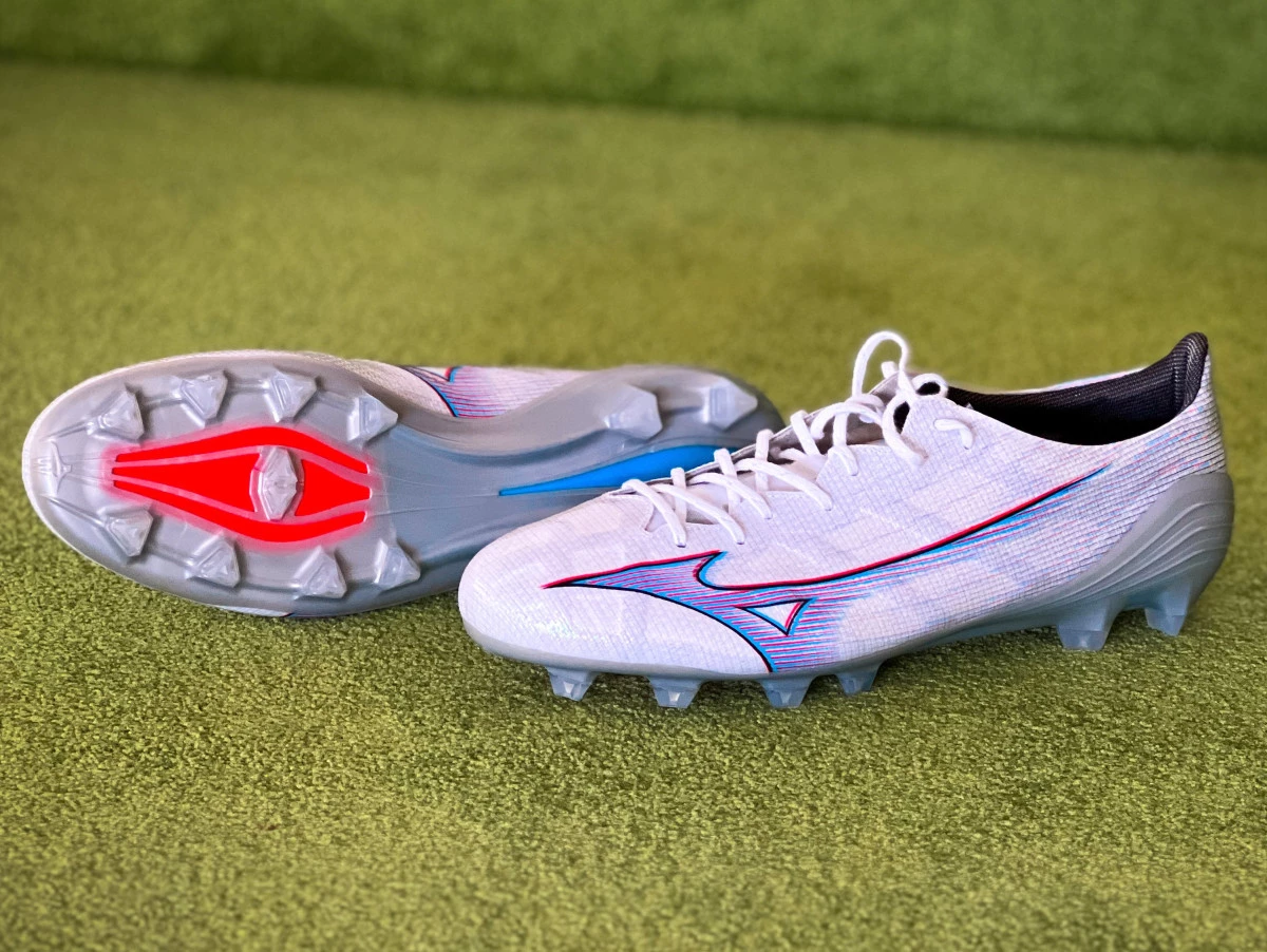 post card TRES_BLOG_MIZUNO_ALPHA.webp