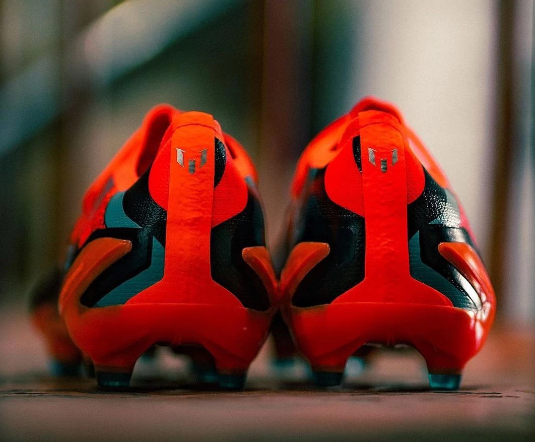post card post-nuevas-botas-adidas-messi-suela.webp