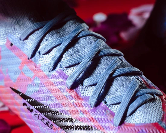 post card post-nike-mercurial-vs-nike-phantom-mercs-detalle.webp