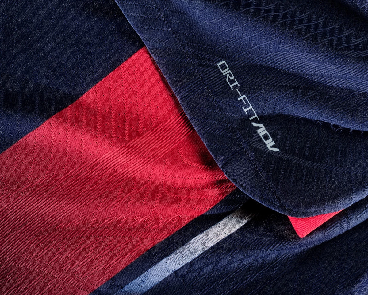 post card SU23_FB_EMEA_PSG_Home_ADV.webp