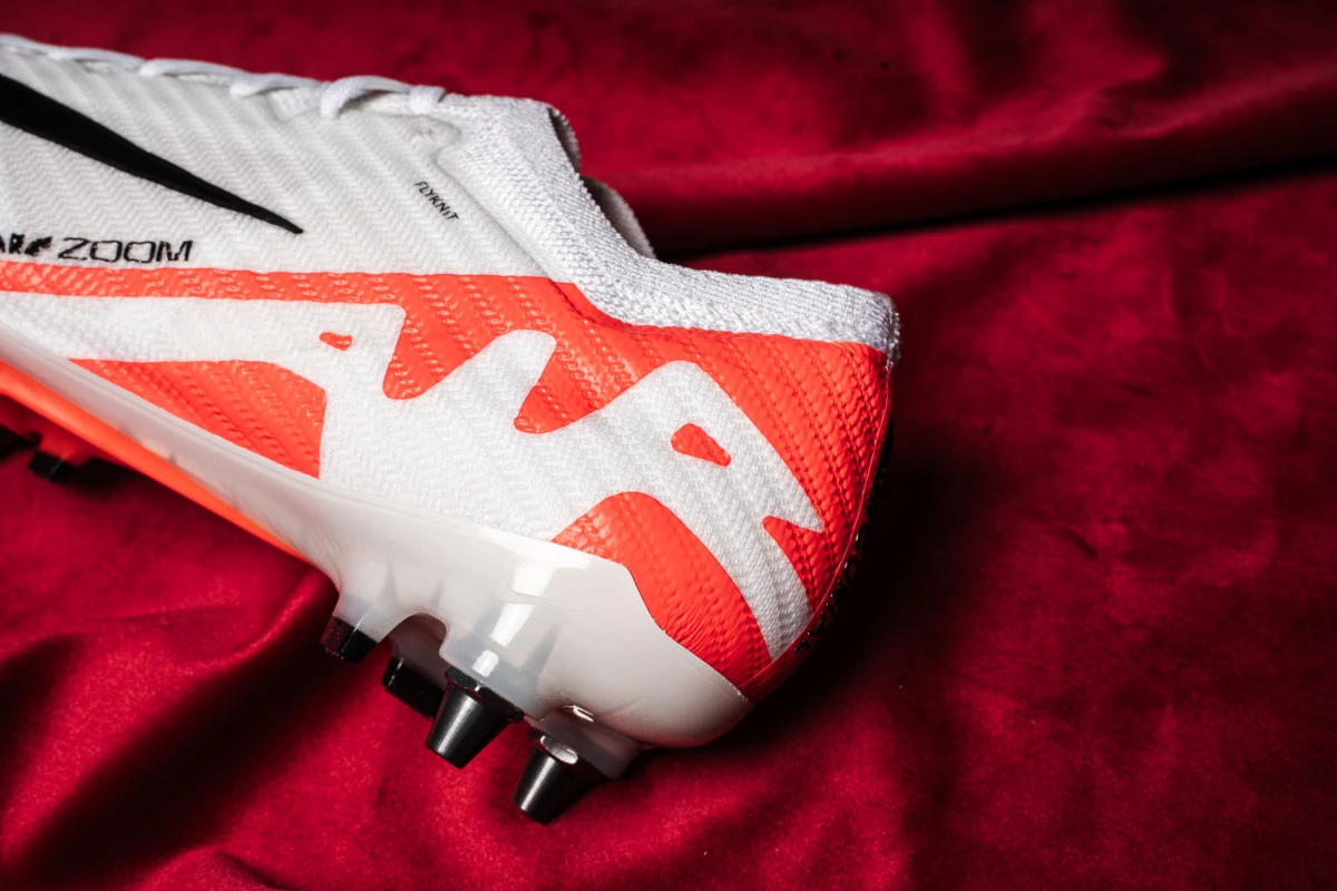 post card blogs-futbol-emotion-portugal-nike-ready-pack3jpg3.webp