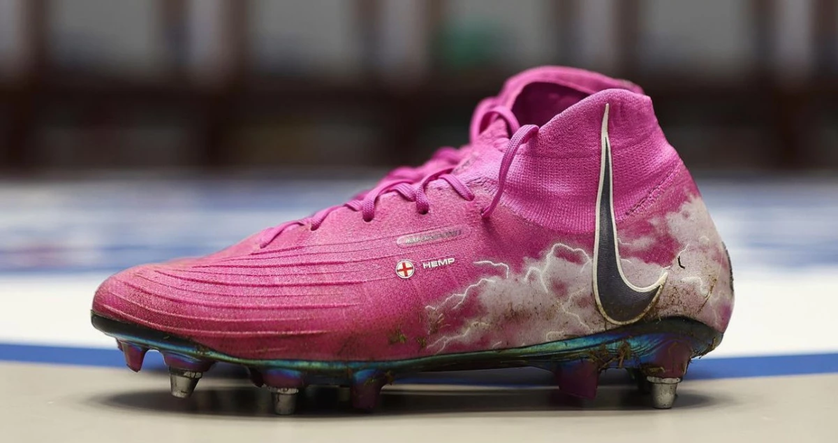 post card post-nike-thunder-pack-lunajpg4.webp