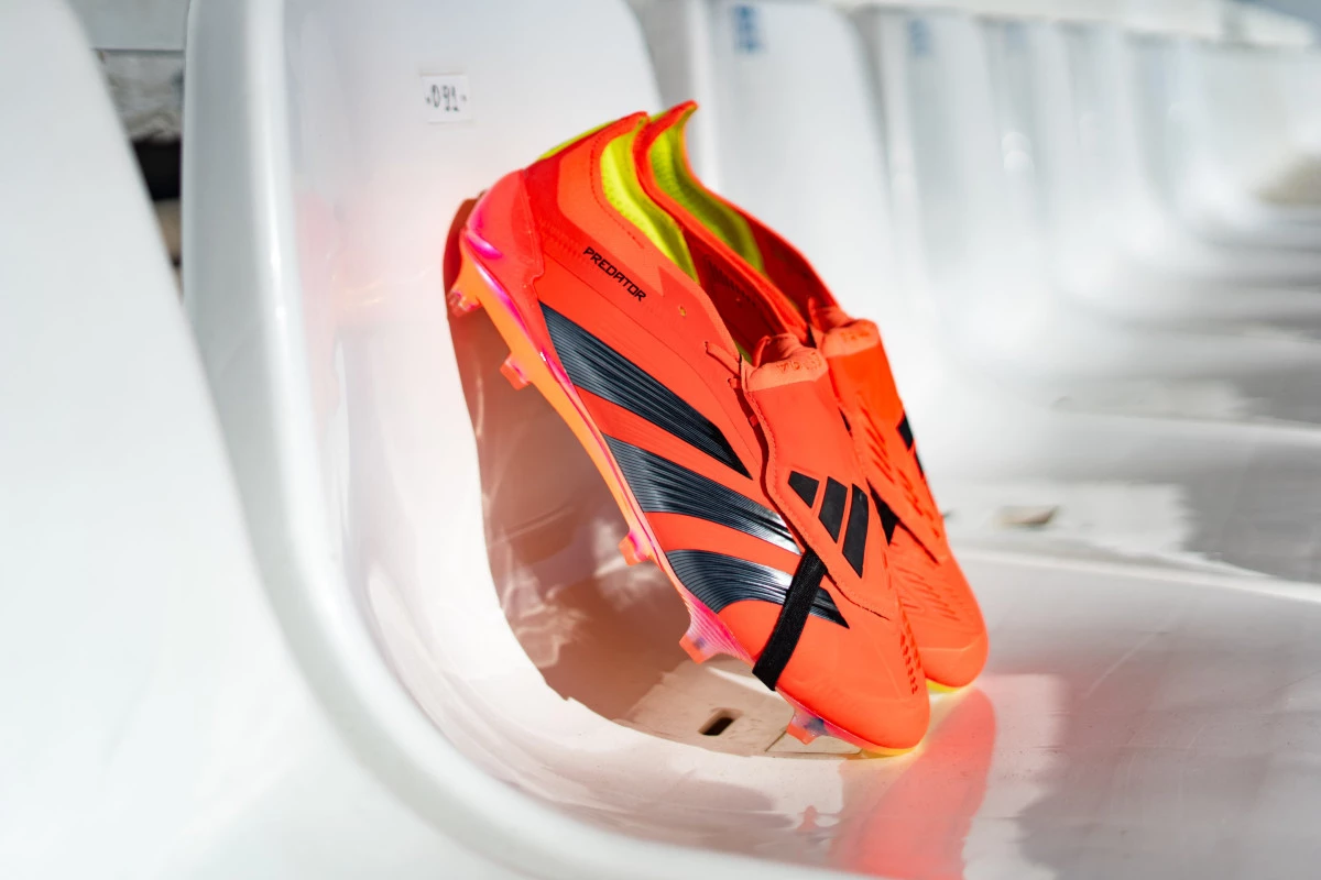 post card post-adidas-predator-predstrike-totaljpeg4.webp