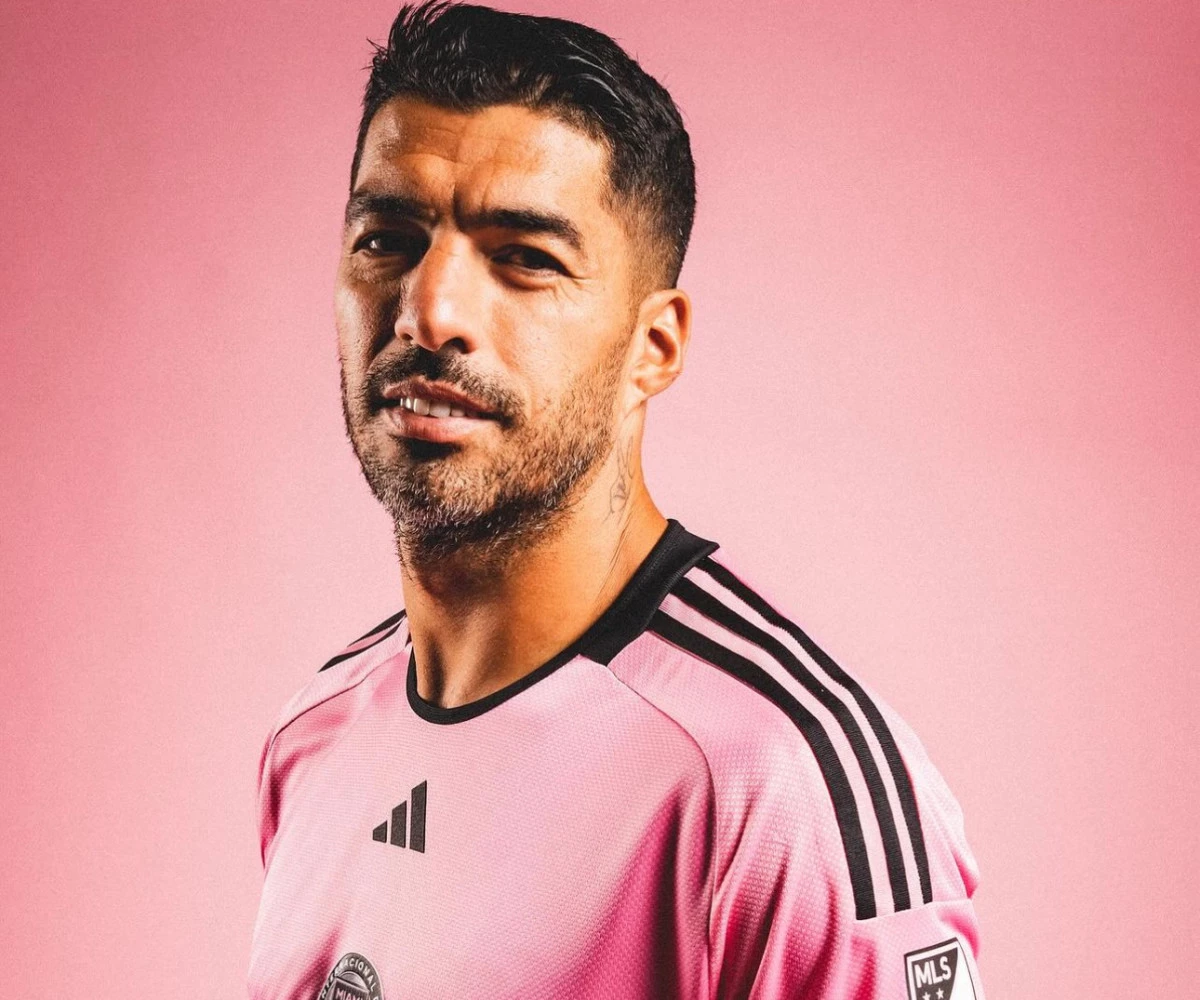 post card post-camiseta-inter-de-miami-luisitojpg4.webp