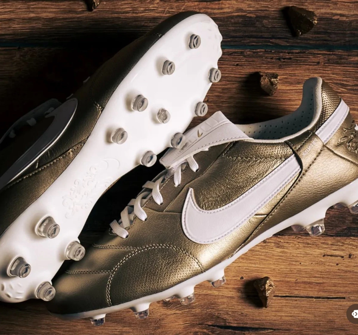 post card post-nike-premier-tres-lateraljpg1.webp