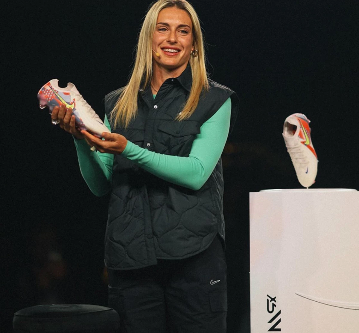 post card post-nike-phantom-barna-prestjpg4.webp