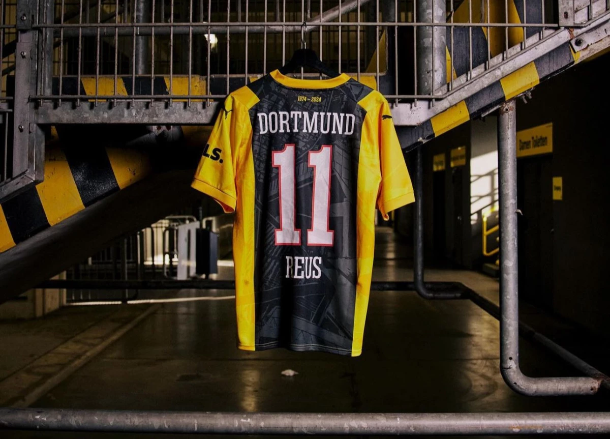 post card post-camiseta-borussia-dortmund-reusjpg3.webp