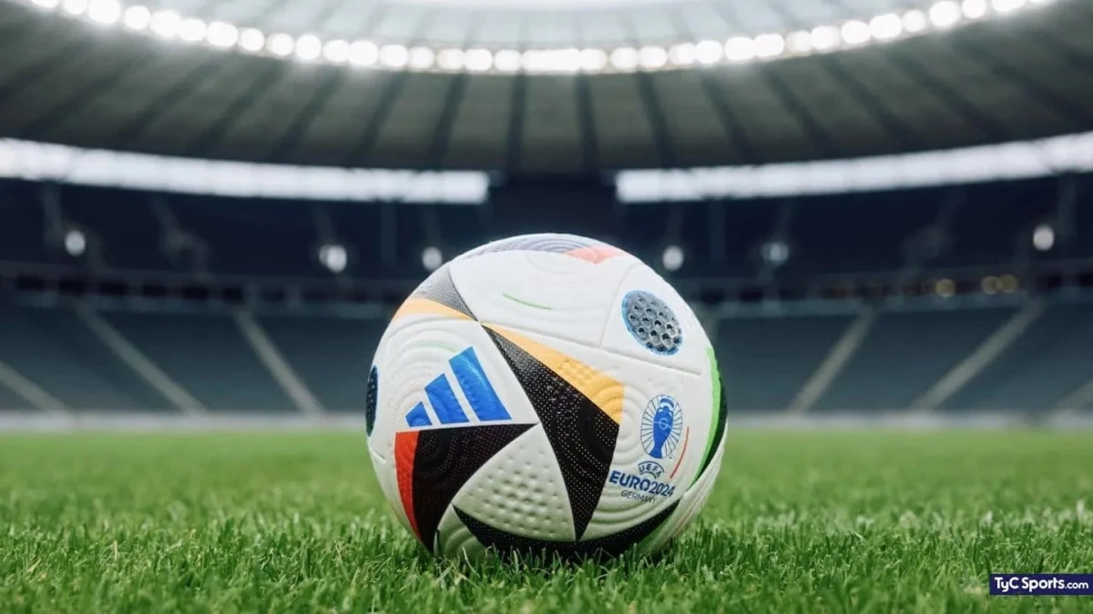 post card post-todos-los-balones-eurocopa-fussballjpeg14.webp