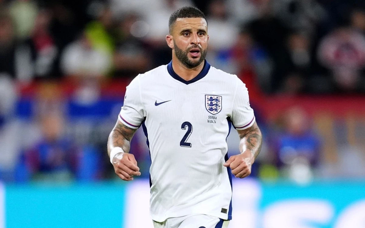 post card post-once-idea-euro-susbotas-walkerjpg8.webp