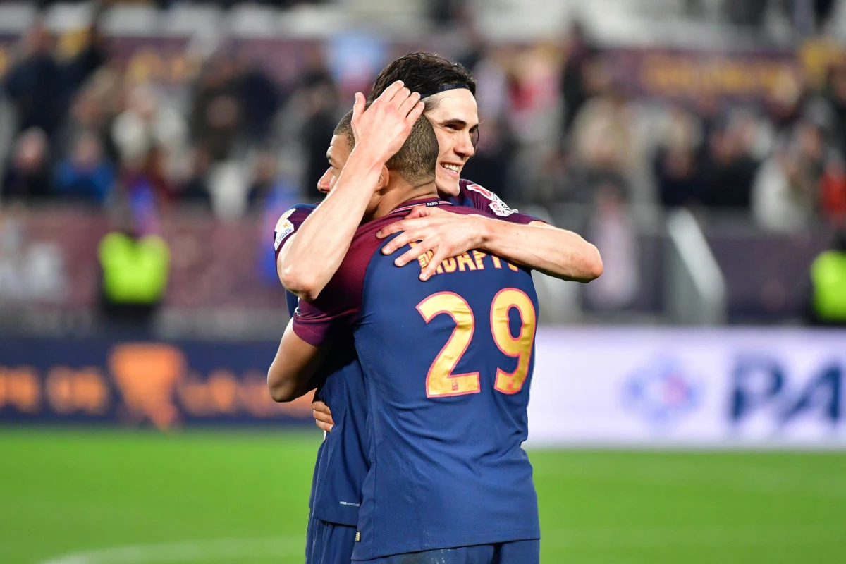 post card gettyimages-940356038-2048x2048jpg4.webp