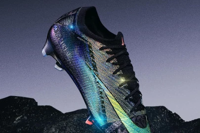 post-nike-mercurial-cosmic-speed-portjpg0.webp