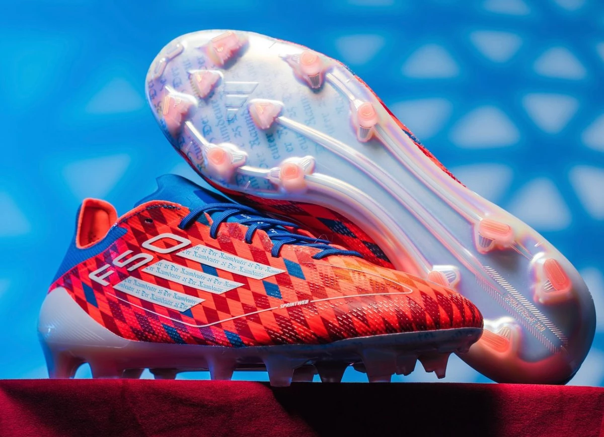 post card post-mercurial-vs-f50-adidas-soleplatejpg10.webp