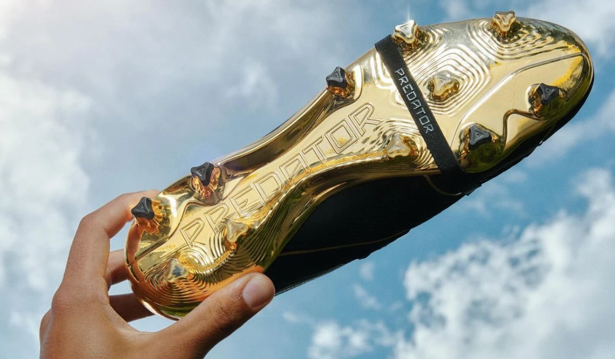 post card post-adidas-predator-jb-solejpg5.webp