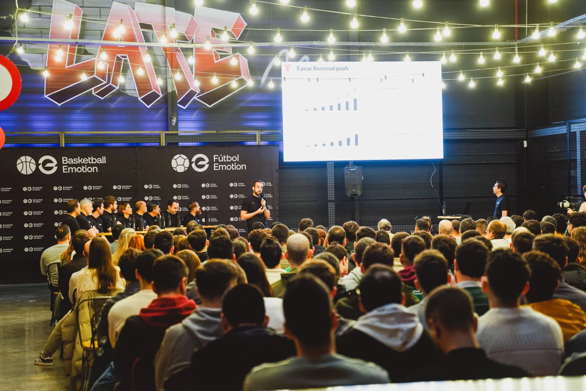 post card equipo1jpg12.webp