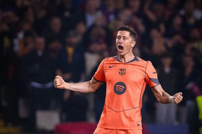 La troisième tenue du FC Barcelone arrive.