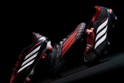 card Nouveau pack adidas “INMORTAL DNA”
