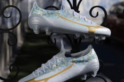 card Les nouveaux crampons de João Félix