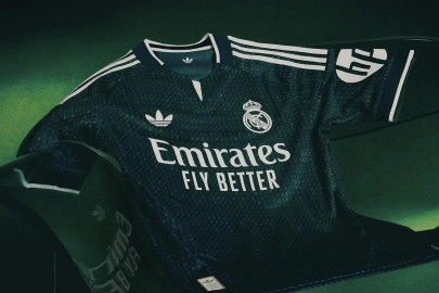 Nouveau maillot extérieur du Real Madrid