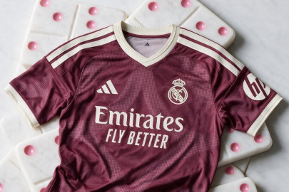 Nouveau maillot third du Real Madrid