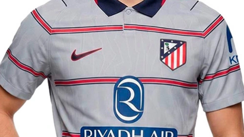 Troisième kit
